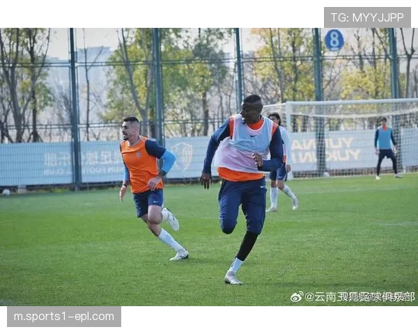 云南玉昆克莱伯侯永永领衔攻击线 乔迪传控打法在高原主场展现战术适应性